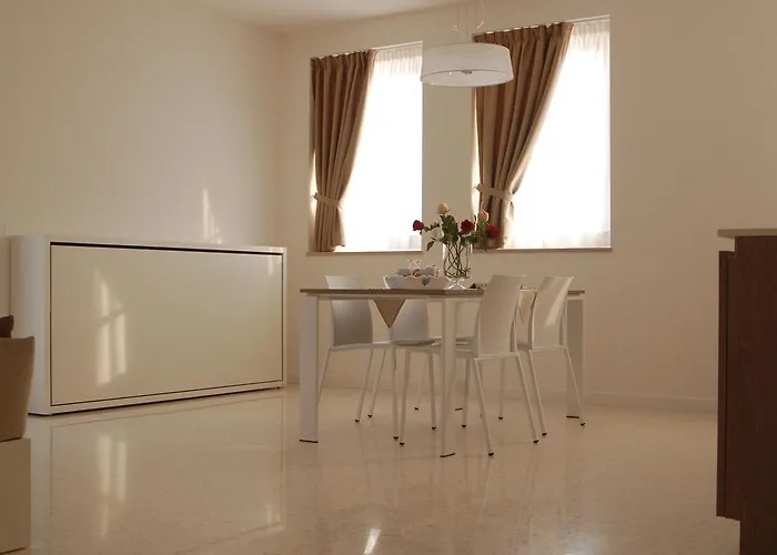 Apartmanhotel Quirinus Venetia 4*