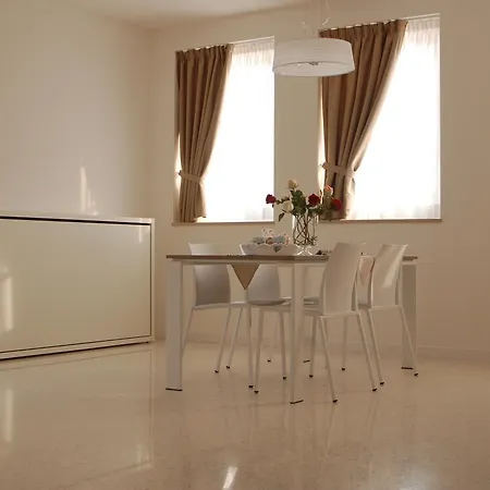 Hotel apartamentowy Quirinus Venetia 4*